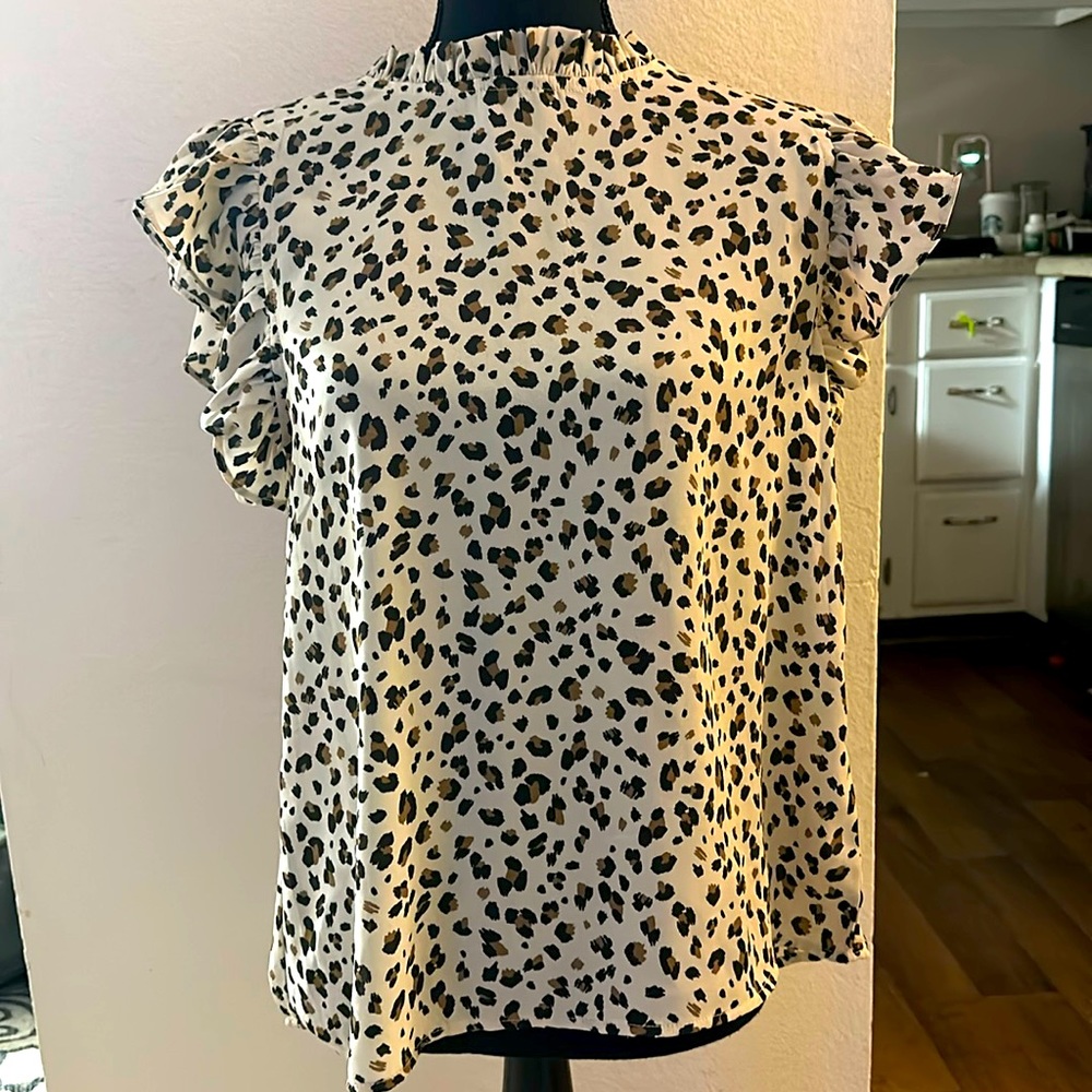 New With Tags Removed Before Trying On, Sadly Doe… - image 1